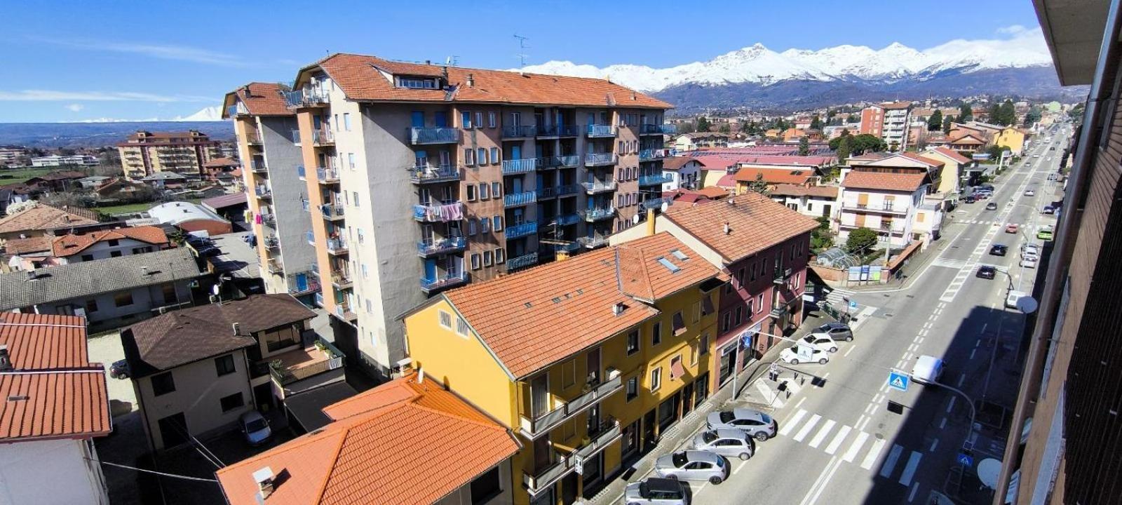 Sky Top Apartment Biella Gaglianico Exterior foto